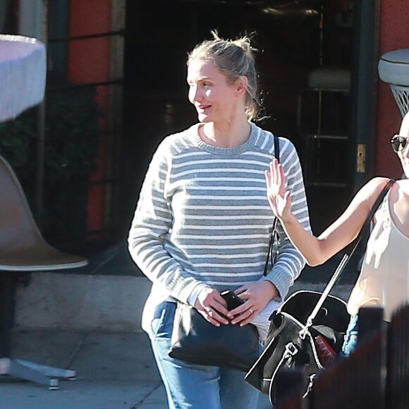 L'actrice Cameron Diaz qui serait enceinte d'après la rumeur va au spa avec son amie Nicole Richie à Silver Lake le 6 Février 2016.