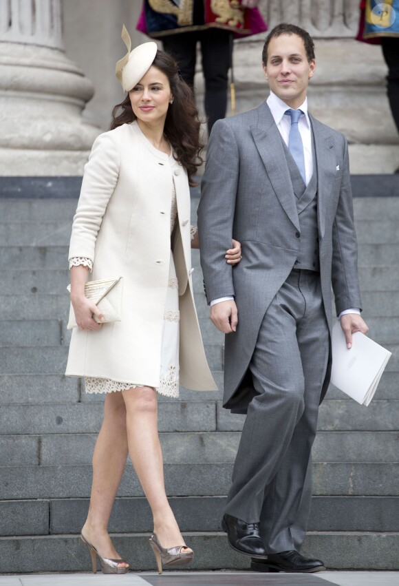 Sophie Winkleman et Lord Freddie Windsor quittant la cathédrale St Paul à Londres le 5 juin 2012 après une messe pour le jubilé de diamant de la reine Elizabeth II. Le couple a accueilli le 15 janvier 2016 sa deuxième fille, Isabella.