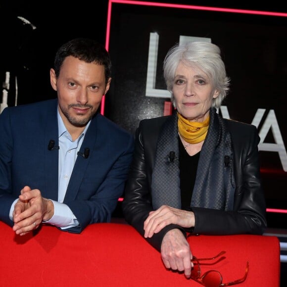 Exclusif - Françoise Hardy et Marc-Olivier Fogiel, lors de l'enregistrement de l'émission Le Divan, le 29 janvier 2016, pour une diffusion le mardi 16 février 2016 à 23h10 sur France 3.