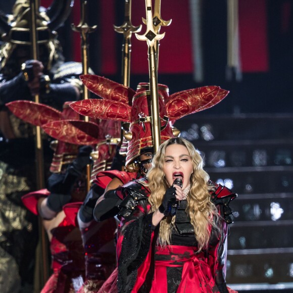 Madonna en concert à l'AccorHotels Arena de Paris, le 9 décembre 2015