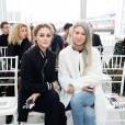 Olivia Palermo et Sarah Harris ( British Vogue ) assistent au défilé Delpozo (collection automne-hiver 2016-2017) au Pier 59. New York, le 17 février 2016.