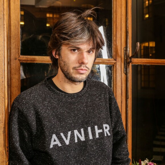 Orelsan lors d'une conférence de presse du film "C'est encore loin" à Lille le 25 novembre 2015 © Stéphane Vansteenkiste