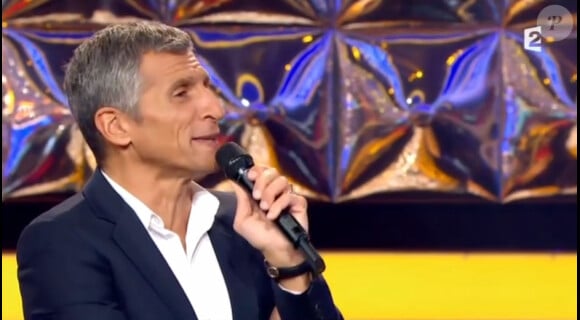 Nagui présente N'oubliez pas les paroles, le lundi 21 juillet 2014 sur France 2.