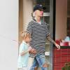 Exclusif - Prix Spécial - Justin Bieber se rend avec son petit frère Jaxon dans un salon de coiffure à Beberly Hills le 13 février 2016.  Exclusive - Please Hide Children's Face Prior To The Publication - For Germany Call For Price - Singer Justin Bieber was spotted heading to a hair salon in Beverly Hills, California. Justin brought along his brother, Jaxon Bieber. Jaxon held a red balloon in one hand and Justin's in the other, on February 13, 2016.13/02/2016 - 