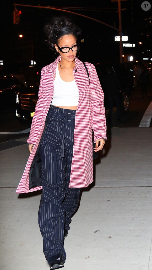 Rihanna arrive au restaurant Nobu pour diner à Tribeca, New York, le 2 janvier 2016 © CPA/Bestimage