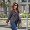 Exclusif - Cindy Crawford, 49 ans, se promène un café à la main à Malibu le 10 janvier 2016  EXCLUSIVE. COLEMAN-RAYNER. Malibu, CA, USA. January 10, 2016. Supermodel Cindy Crawford looks effortlessly fashionable in a casual outfit as she starts her day with a coffee in Malibu. The 49-year-old exposed part of her midriff while fixing her hair.10/01/2016 - Los Angeles