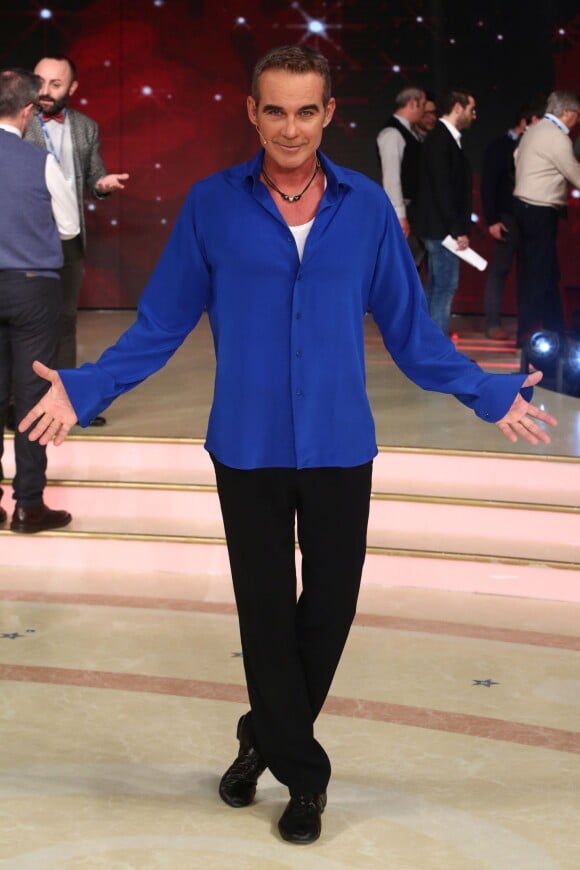 Pierre Cosso sur l'émission "Danse avec les stars" (Ballando con le Stelle) à Rome en Italie le 21 février 2016.