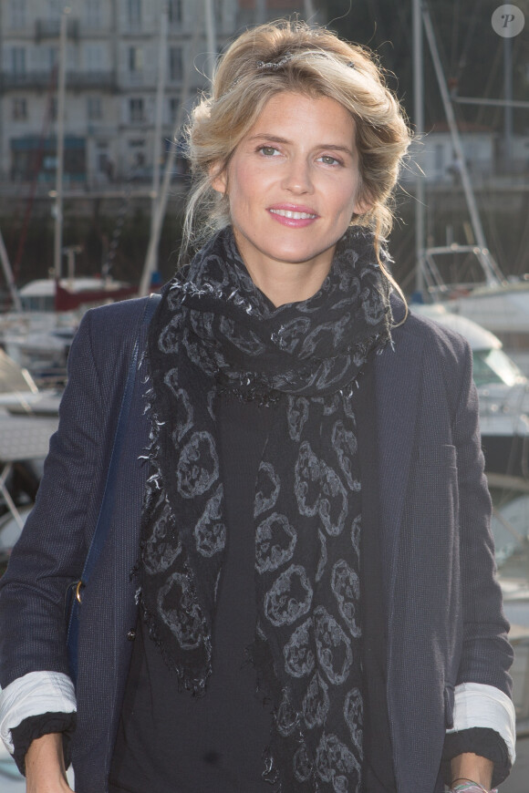 Alice Taglioni (enceinte) - Photocall du film "L'annonce" lors du 17ème Festival de Fiction TV de La Rochelle. Le 10 septembre 2015