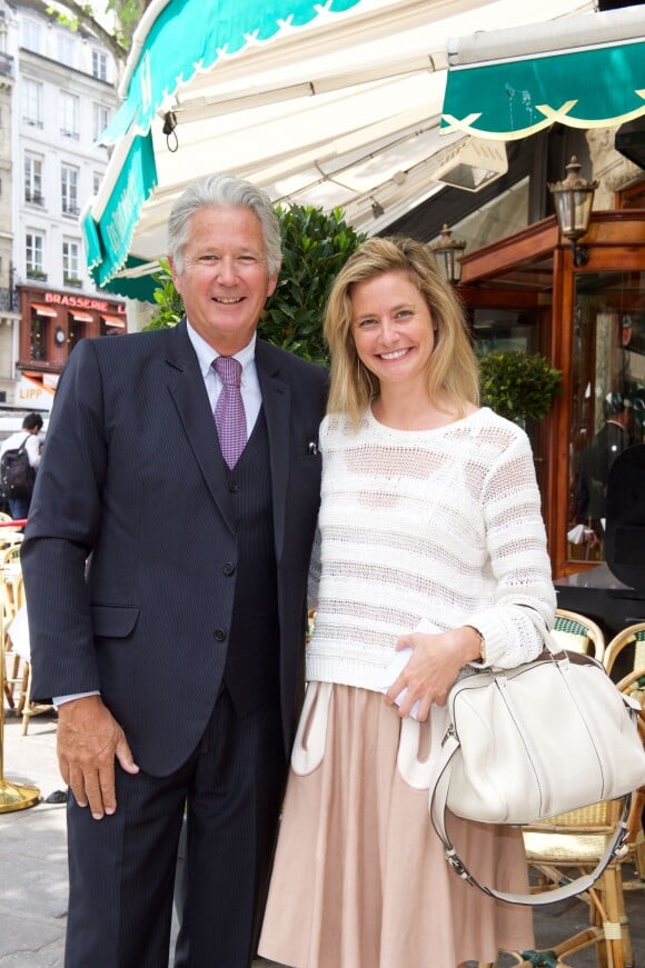 Pierre Dhostel et sa fille Caroline Bellemare - Déjeuner "Pères et Filles" au restaurant "Les deux Magots" à Paris. Le 16 juin 2015.
