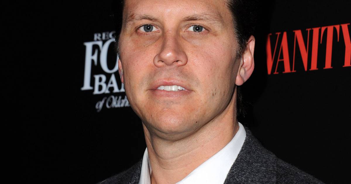 Hayes Macarthur Comedy Career