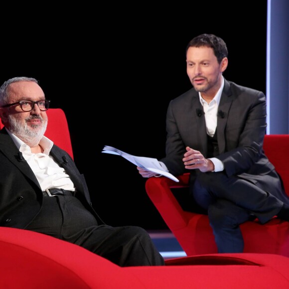 Exclusif - Dominique Farrugia est l'invité du Divan de Marc-Olivier Fogiel, dans l'émission enregistrée le 29 janvier 2016 pour une diffusion le mardi 1er mars 2016 sur France 3 à 23h10. © Dominique Jacovides