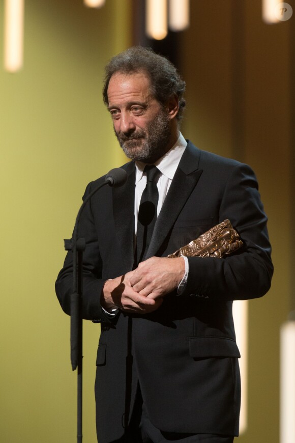 Vincent Lindon (César du meilleur acteur pour "La loi du marché") - 41e cérémonie des César au Théatre du Chatelet à Paris le 26 février 2016