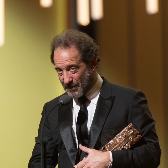Vincent Lindon (César du meilleur acteur pour "La loi du marché") - 41e cérémonie des César au Théatre du Chatelet à Paris le 26 février 2016