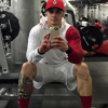 Le très tatoué Casper Smart dévoile ses nombreux tatouages lors d'une séance de sport. Photo publiée sur sa page Instagram.