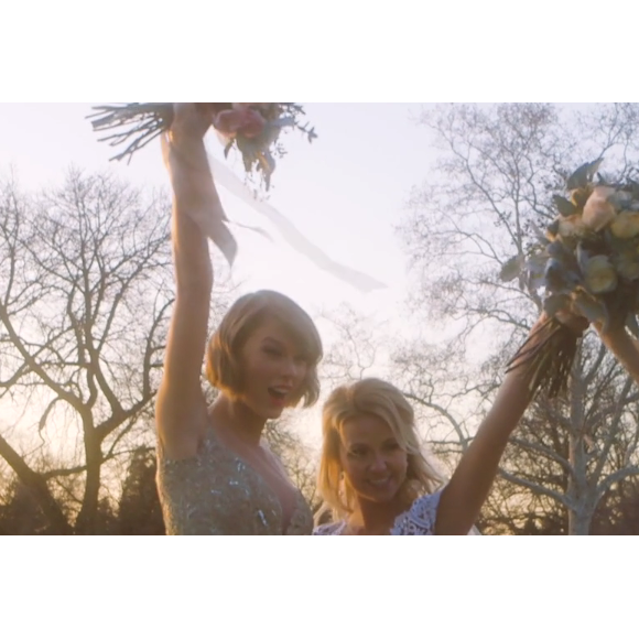 Taylor Swift lors du mariage de sa meilleure amie d'enfance Britany LaManna. Image extraite d'une vidéo publiée sur Vimeo, le 20 février 2016.
