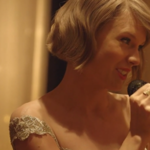 Taylor Swift lors du mariage de sa meilleure amie d'enfance Britany LaManna. Image extraite d'une vidéo publiée sur Vimeo, le 20 février 2016.