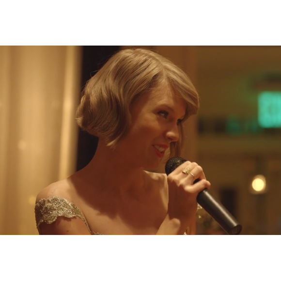 Taylor Swift lors du mariage de sa meilleure amie d'enfance Britany LaManna. Image extraite d'une vidéo publiée sur Vimeo, le 20 février 2016.