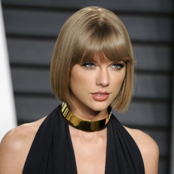 Taylor Swift à la soirée "Vanity Fair Oscar Party" après la 88ème cérémonie des Oscars à Beverly Hills, le 28 février 2016.