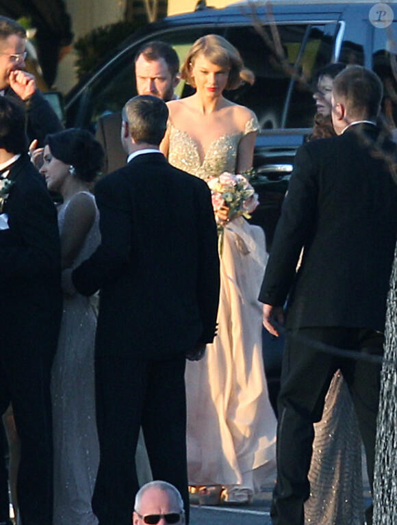 Exclusif - Taylor Swift demoiselle d'honneur au mariage de sa meilleure amie d'enfance, Britany Maack, avec qui elle a grandi en Pennsylvanie, le 20 février 2016. Les deux amies portent des robes de la designer Reem Acra.