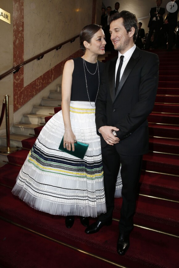 Guillaume Canet et sa compagne Marion Cotillard - Arrivées Intérieur - 40ème cérémonie des Cesar au théâtre du Châtelet à Paris, le 20 février 2015.