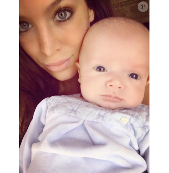 Jade Foret : Selfie avec son petit dernier, Nolan. La jeune maman lui fait de belles déclarations d'amour sur Instagram