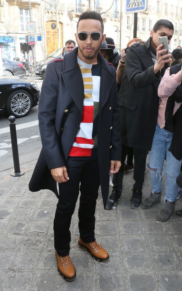 Lewis Hamilton arrive au lycée Carnot pour assister au défilé John Galliano. Paris, le 6 mars 2016.© CVS / Veeren / Bestimage