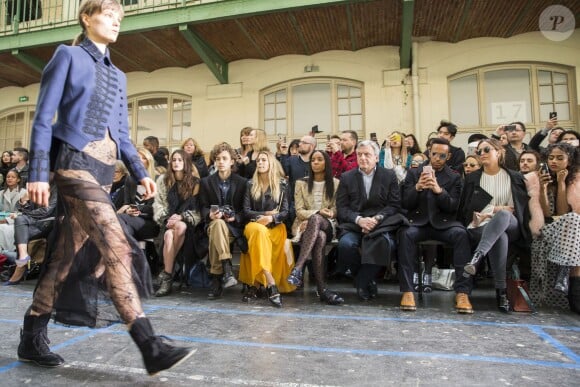 Défilé John Galliano (collection automne -hiver 2016/2017) au lycée Carnot. Paris, le 6 mars 2016.
