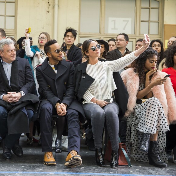 Défilé John Galliano (collection automne -hiver 2016/2017) au lycée Carnot. Paris, le 6 mars 2016.