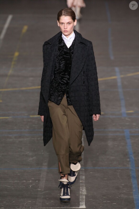 Défilé John Galliano (collection automne -hiver 2016/2017) au lycée Carnot. Paris, le 6 mars 2016.