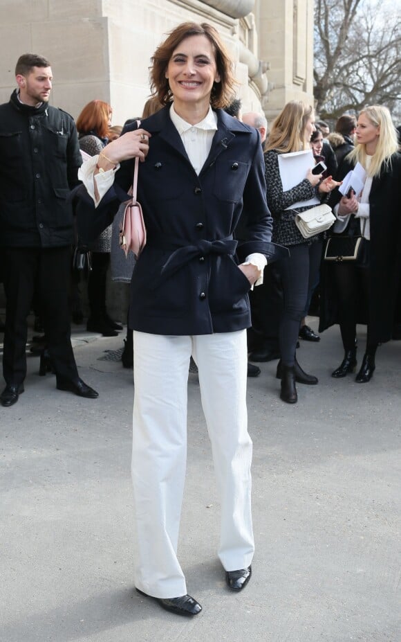 Inès de la Fressange - Arrivées au défilé de mode prêt-à-porter "Chanel", collection automne-hiver 2016/2017, à Paris. Le 8 mars 2016 © CVS / Veeren / Bestimage