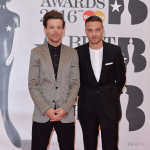 Louis Tomlinson et Liam Payn à la soirée des "BRIT Awards" à l'O2 de Londres le 24 février 2016.