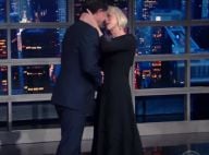 Helen Mirren irrésistible : Son baiser sur la bouche laisse monsieur sans voix
