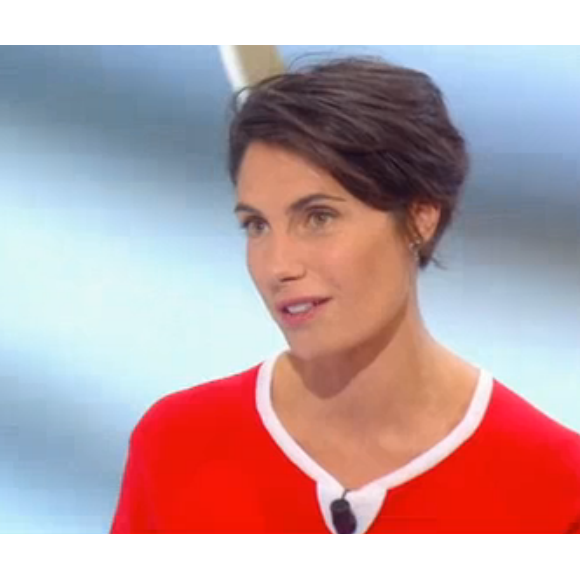 Alessandra Sublet, dans Le Tube sur Canal+ le samedi 12 mars 2016.