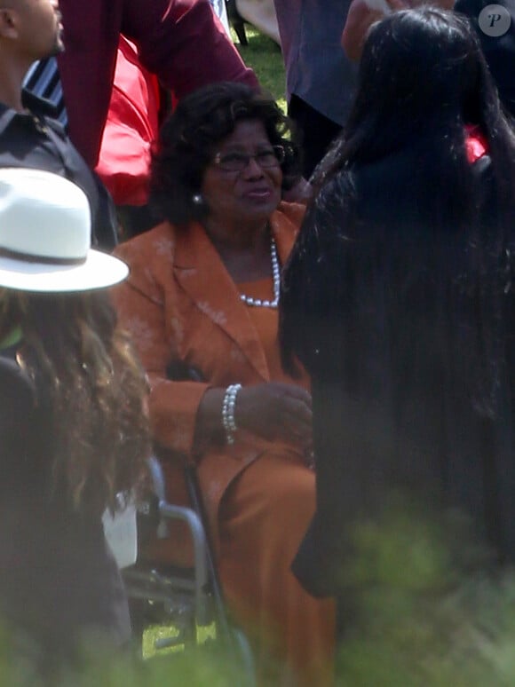 Mrs Katherine Jackson à la remise de diplôme de son petit fils Prince de son école "Buckley High School" à Sherman Oaks, le 30 mai 2015