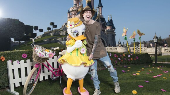 Gabriel-Kane Day-Lewis et Melissa Theuriau fêtent le printemps à Disneyland !