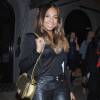 La chanteuse Ashanti sortant du restaurant Craig à West Hollywood, Los Angeles le 2 décembre 2015.