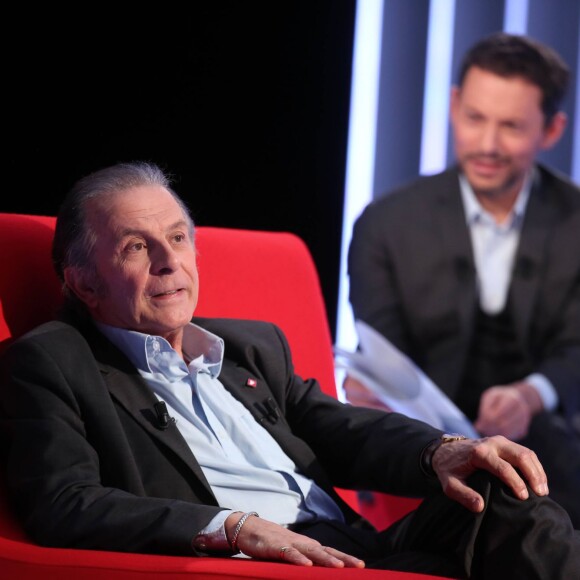 Exclusif - Roland Giraud et Marc-Olivier Fogiel, lors du tournage de l'émission Le Divan (enregistrée le 18 mars 2016), diffusée le mardi 22 mars 2016 à 23h10 sur France 3. © Dominique Jacovides