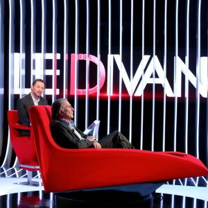 Exclusif - Roland Giraud et Marc-Olivier Fogiel, lors du tournage de l'émission Le Divan (enregistrée le 18 mars 2016), diffusée le mardi 22 mars 2016 à 23h10 sur France 3. © Dominique Jacovides