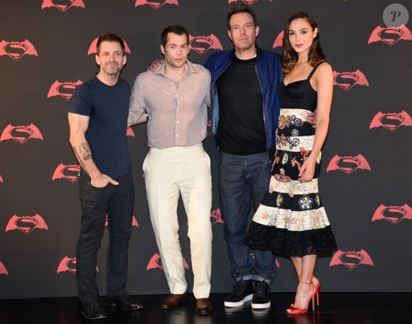 Zack Snyder, Henry Cavill, Ben Affleck, Gal Gadot à la première de 'Batman V Superman: Dawn Of Justice' à l'hôtel St. Regis à Mexico, le 20 mars 2016