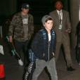 David Beckham et ses enfants Brooklyn, Romeo, Cruz et Harper arrivent à l'aéroport LAX de Los Angeles, le 24 mars 2016.