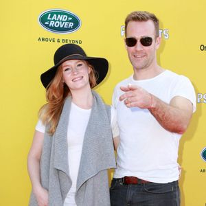 James Van Der Beek et sa femme Kimberly Brook - People au "Express Yourself 2014" au Barker Hangar à Santa Monica. Le 16 novembre 2014