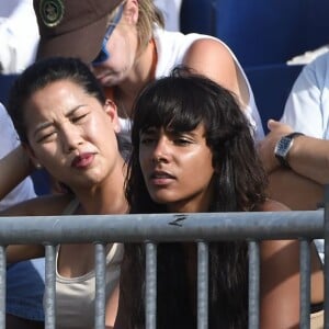 Shy'm a assisté impuissante à la cinglante défaite (6-3, 6-0) de son amoureux Benoît Paire au troisième tour du tournoi de Miami contre son compatriote Richard Gasquet, le 27 mars 2016.