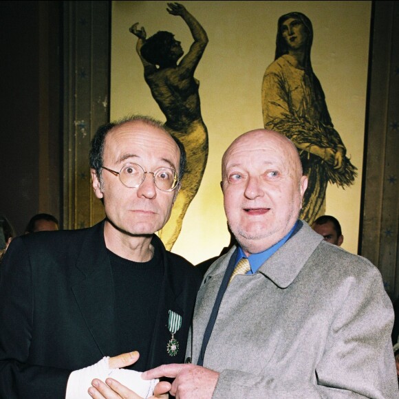Jean-Pierre Coffe et Philippe Geluck en octobre 2003 lors du vernissage de l'exposition "Le chat s'expose aux Beaux arts".