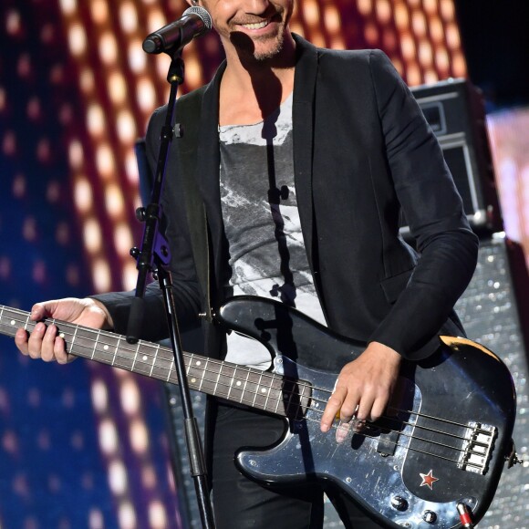 Calogero lors de l'émission "La Chanson de l'Année, Fête de la Musique", le 19 juin 2015 - Nîmes