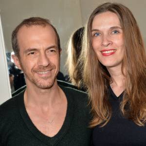 Calogero et sa compagne Marie Bastide lors de la soirée d'ouverture du Club C White à Paris, le 10 avril 2014