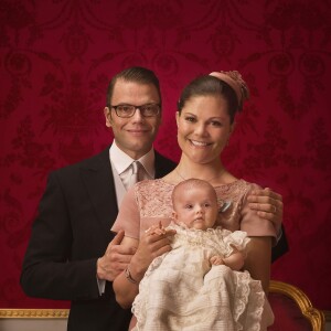 Photo officielle du baptême de la princesse Estelle de Suède, célébré le 22 mai 2012 à Stockholm