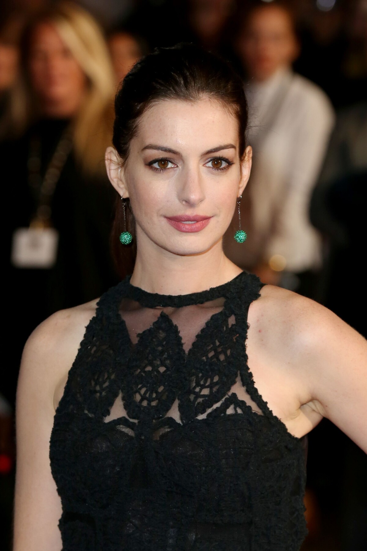 photo-anne-hathaway-premi-re-du-film-the-intern-londres-le-27