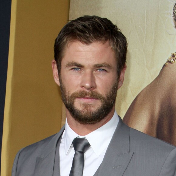 Chris Hemsworth à l'avant-première du film "Le Chasseur et la reine des glaces" Los Angeles le 11 avril 2016