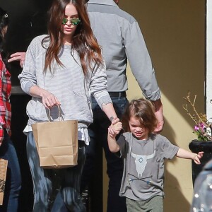 Exclusif - Alors que le couple est en instance de divorce, Brian Austin Green et Megan Fox sont allés déjeuner avec leur fils Noah dans un restaurant à Los Angeles. Le 17 janvier 2016