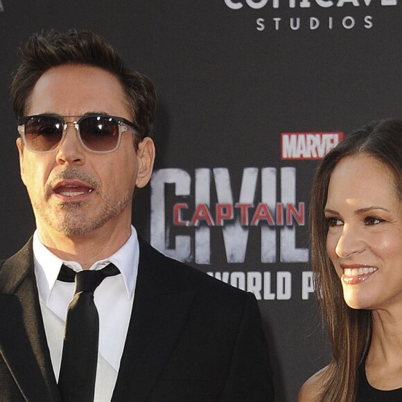 Robert Downey Jr. et sa femme Susan Nicole Levin à la première de Captain America: Civil War au Dolby Theatre à Hollywood, le 12 avril 2016.